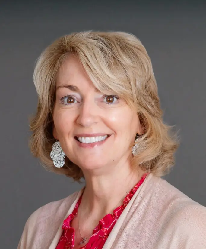 Suzanne Dudley